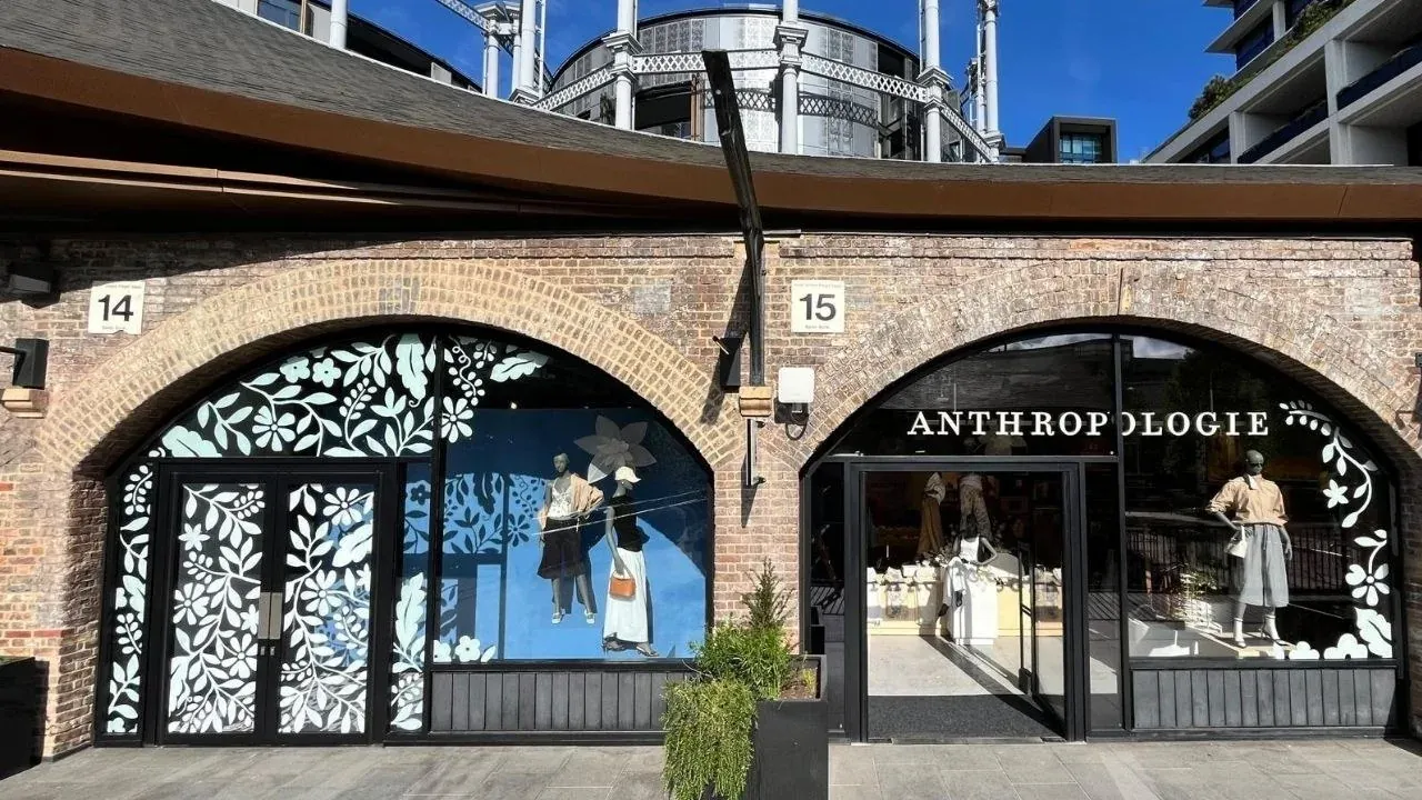 Anthropologie: Shopfront beneath the arches